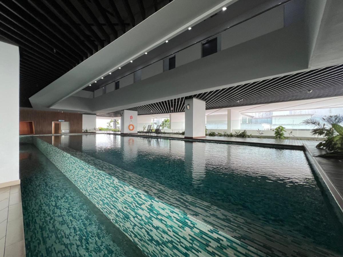 Luxury With Dryer & Workspace 1-5pax 1u Freeparking High Speed Wifi Petaling Jaya