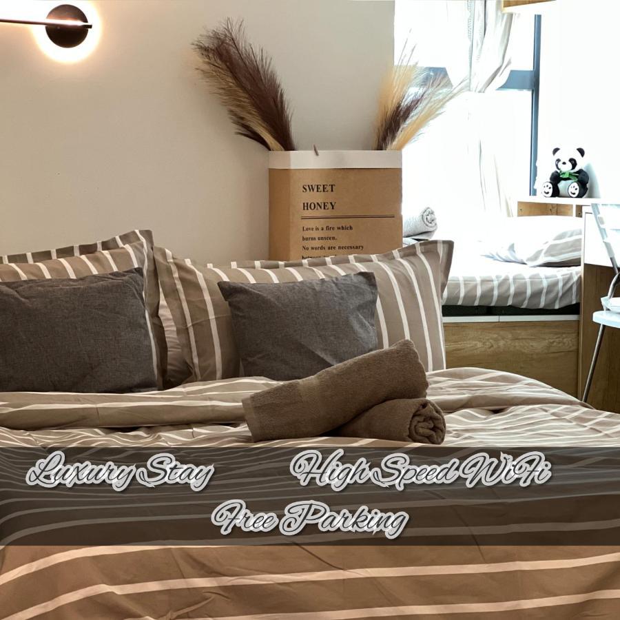 Luxury With Dryer & Workspace 1-5pax 1u Freeparking High Speed Wifi Petaling Jaya