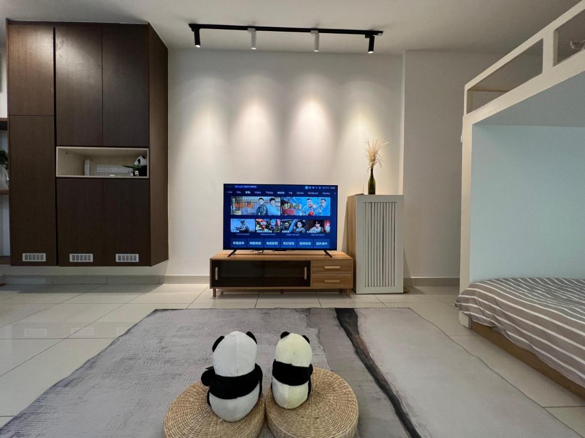 Luxury With Dryer & Workspace 1-5pax 1u Freeparking High Speed Wifi Apartment Petaling Jaya